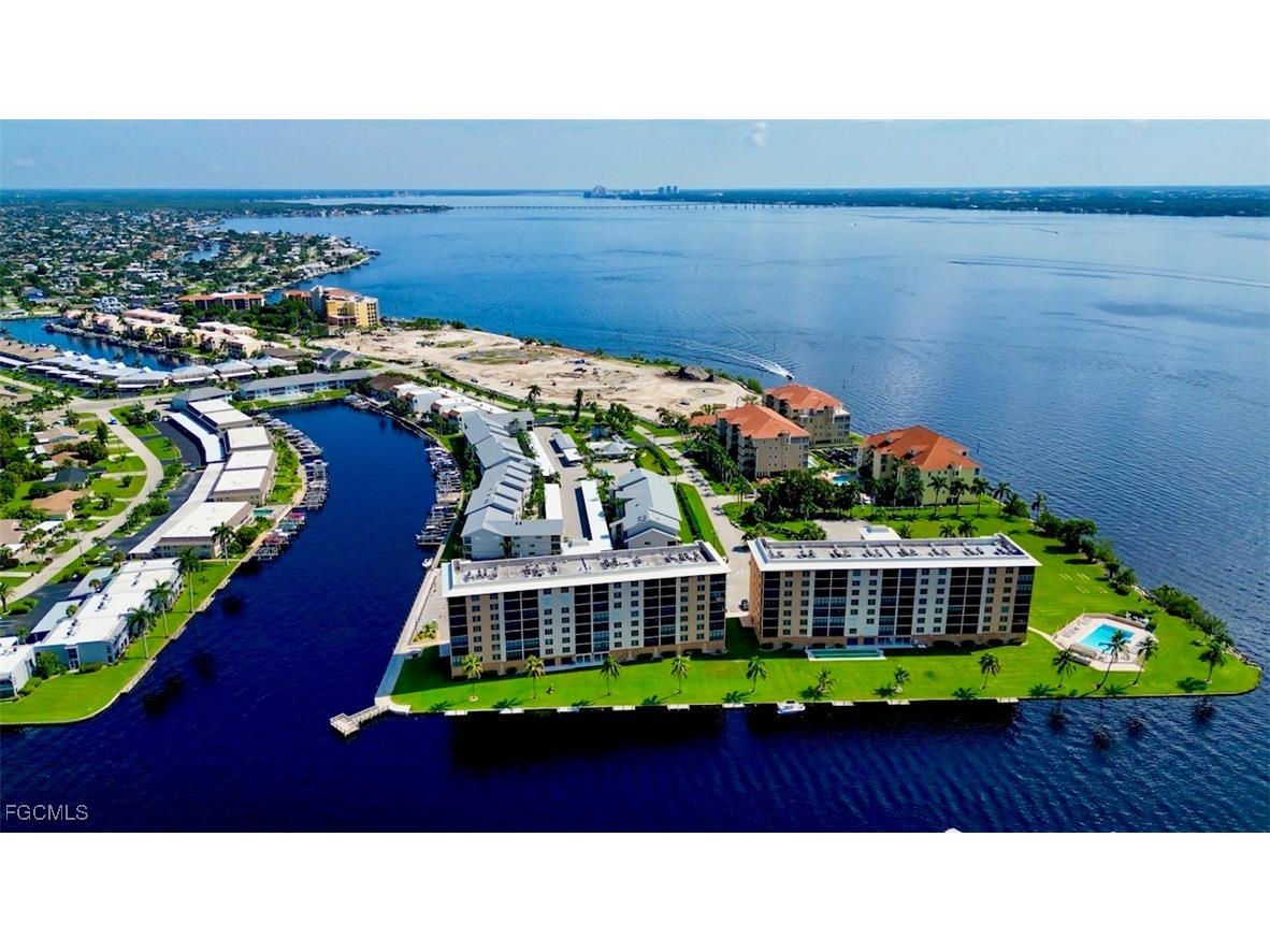4260 SE 20th Place #701 Cape Coral FL 33904 2025006835 image49