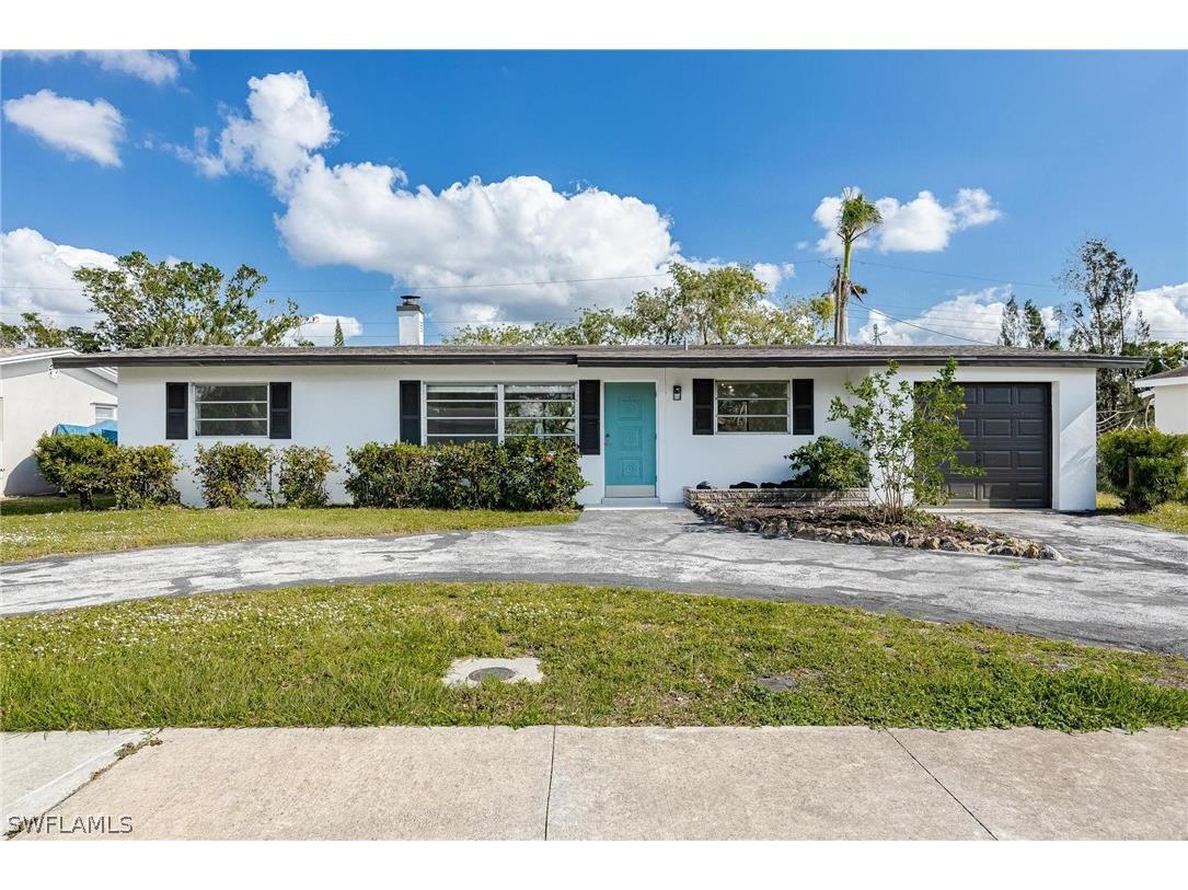 4261 Lagg Avenue Fort Myers FL 33901 223002257 image1
