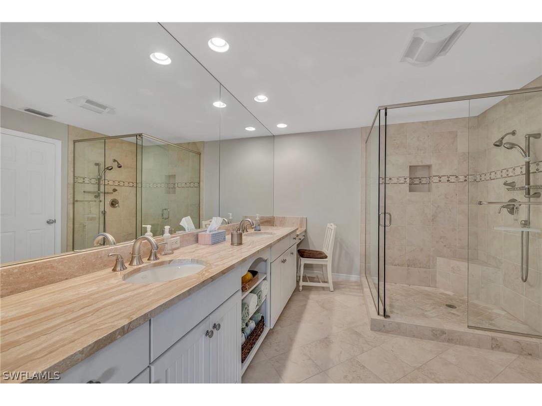 4261 Shetland Court #A205 Naples FL 34112 226010109 image10