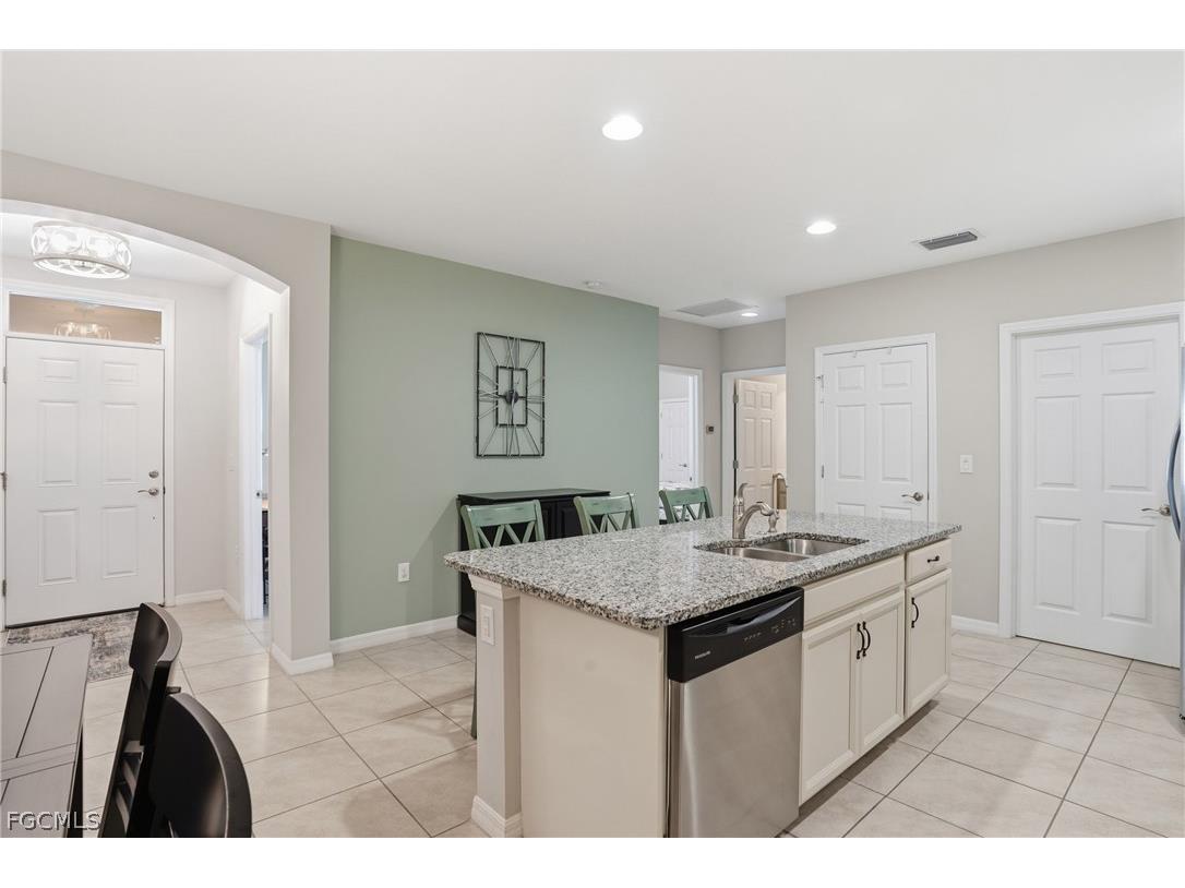 4262 Dutchess Park Road Fort Myers FL 33916 2026013119 image13