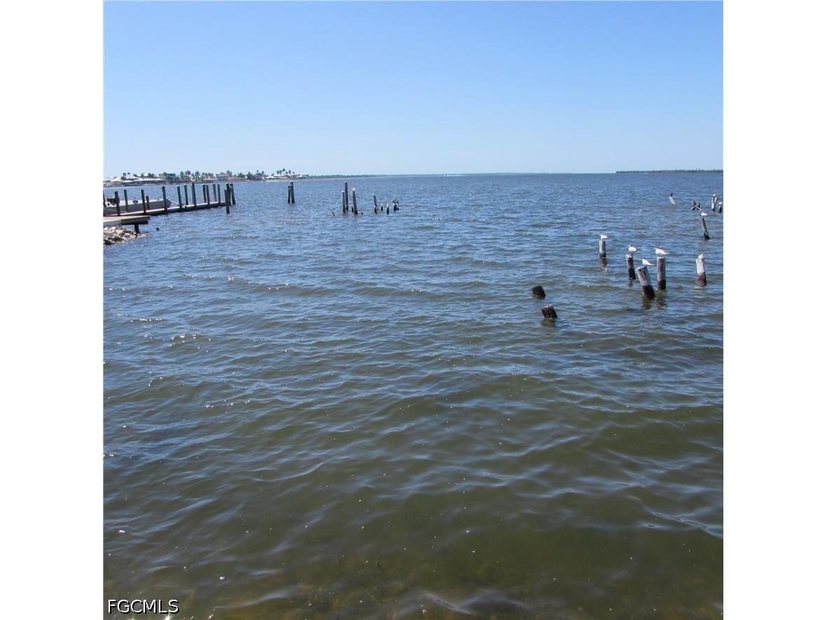 4262 Pine Island Road NW Matlacha FL 33993 2026017869 image8