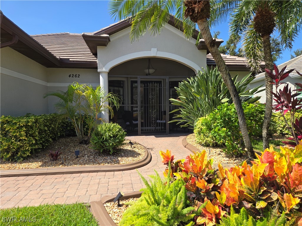 4262 Via Del Villetti Drive Venice FL 34293 225073571 image1