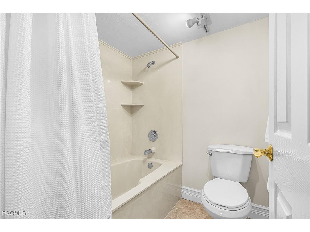 4263 Bay Beach Lane #1014 Fort Myers Beach FL 33931 2025021187 image13