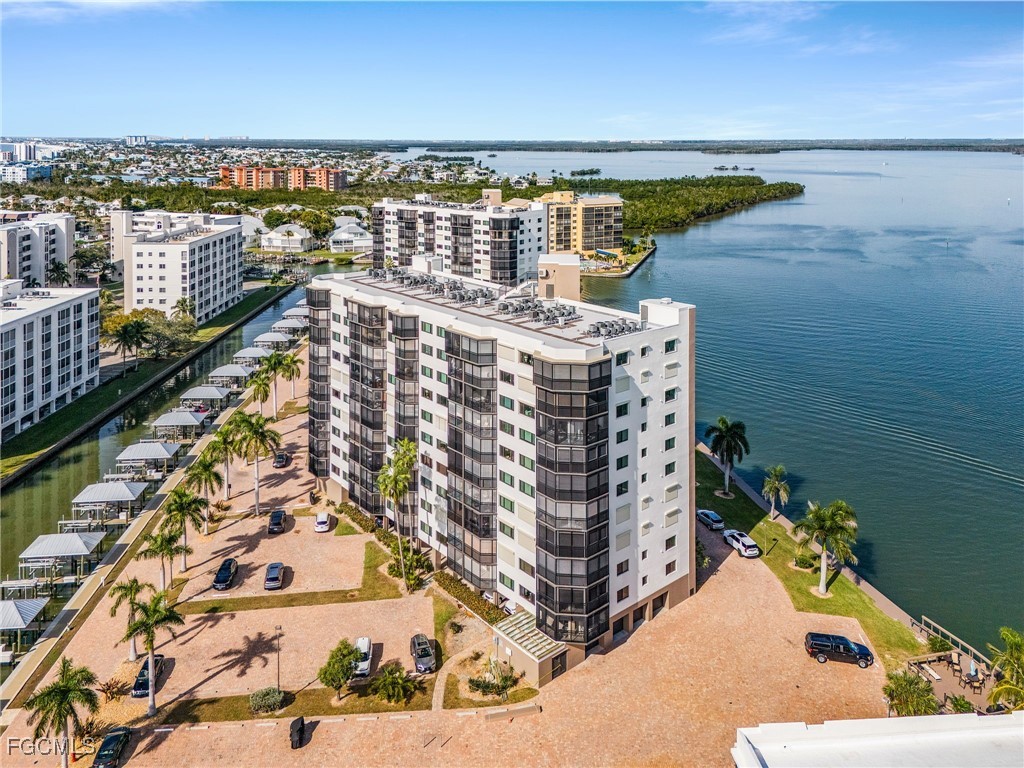 4263 Bay Beach Lane #1014 Fort Myers Beach FL 33931 2025021187 image20