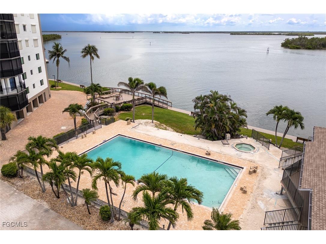 4263 Bay Beach Lane #413 Fort Myers Beach FL 33931 2025003761 image26