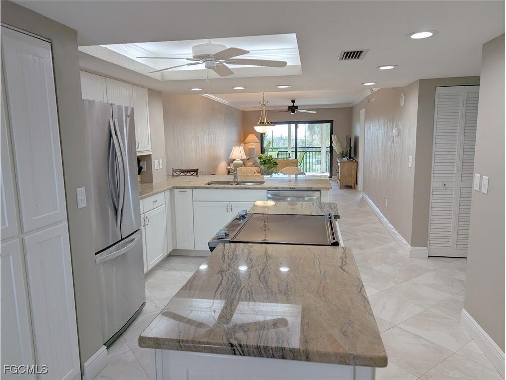 4263 Bay Beach Lane #413 Fort Myers Beach FL 33931 2025003761 image9