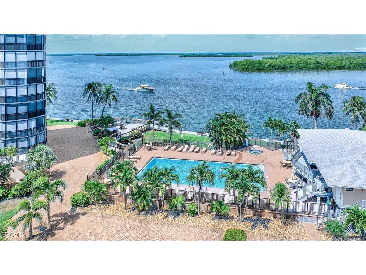 4263 Bay Beach Lane #713 Fort Myers Beach FL 33931 2025007861 image25