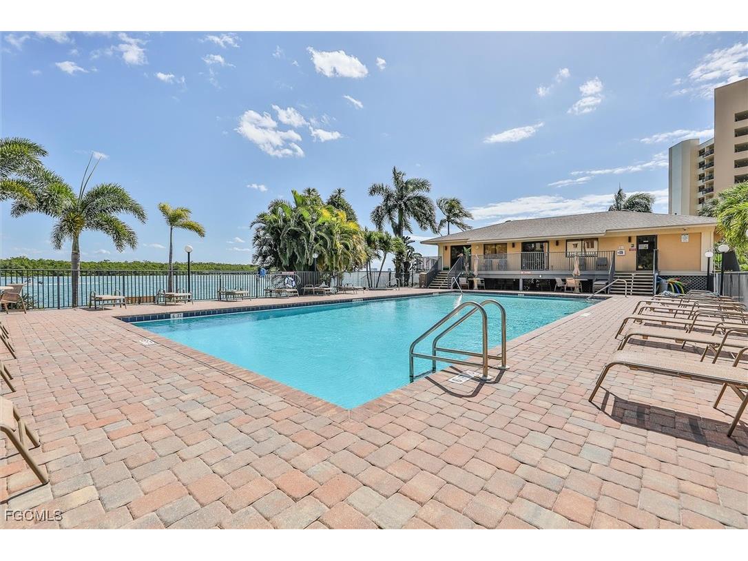4263 Bay Beach Lane #713 Fort Myers Beach FL 33931 2025007861 image26