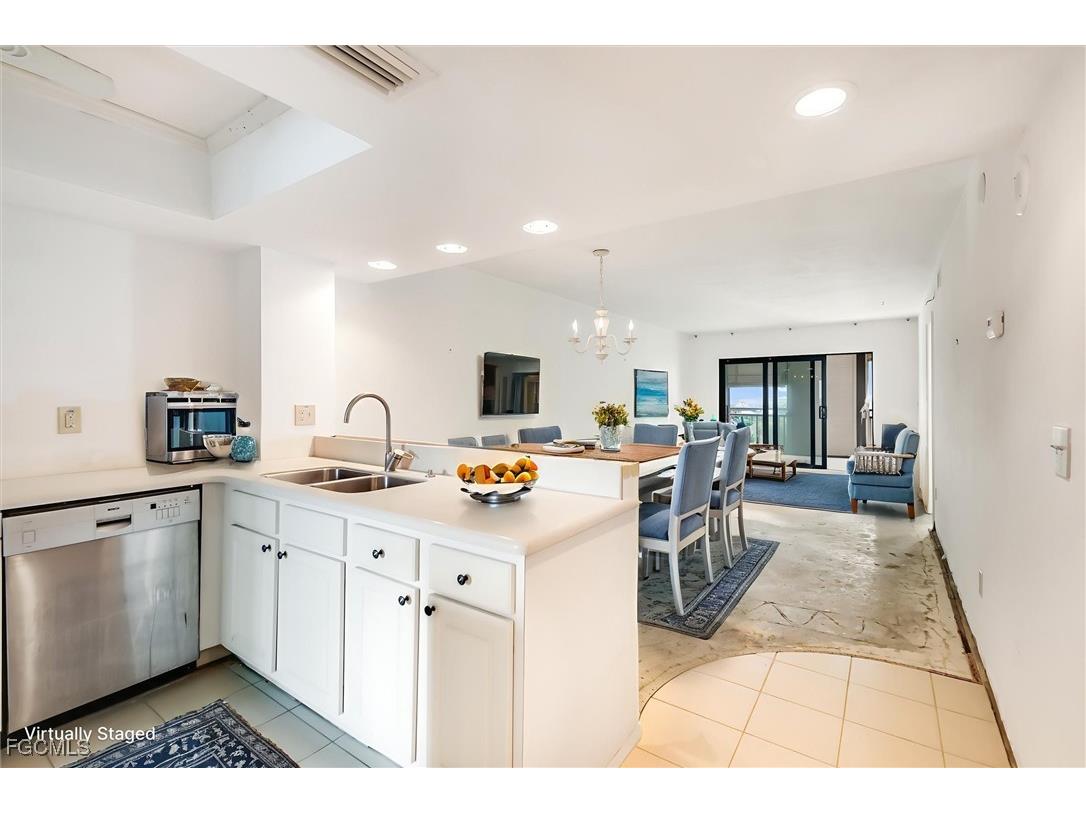 4263 Bay Beach Lane #713 Fort Myers Beach FL 33931 2025007861 image6
