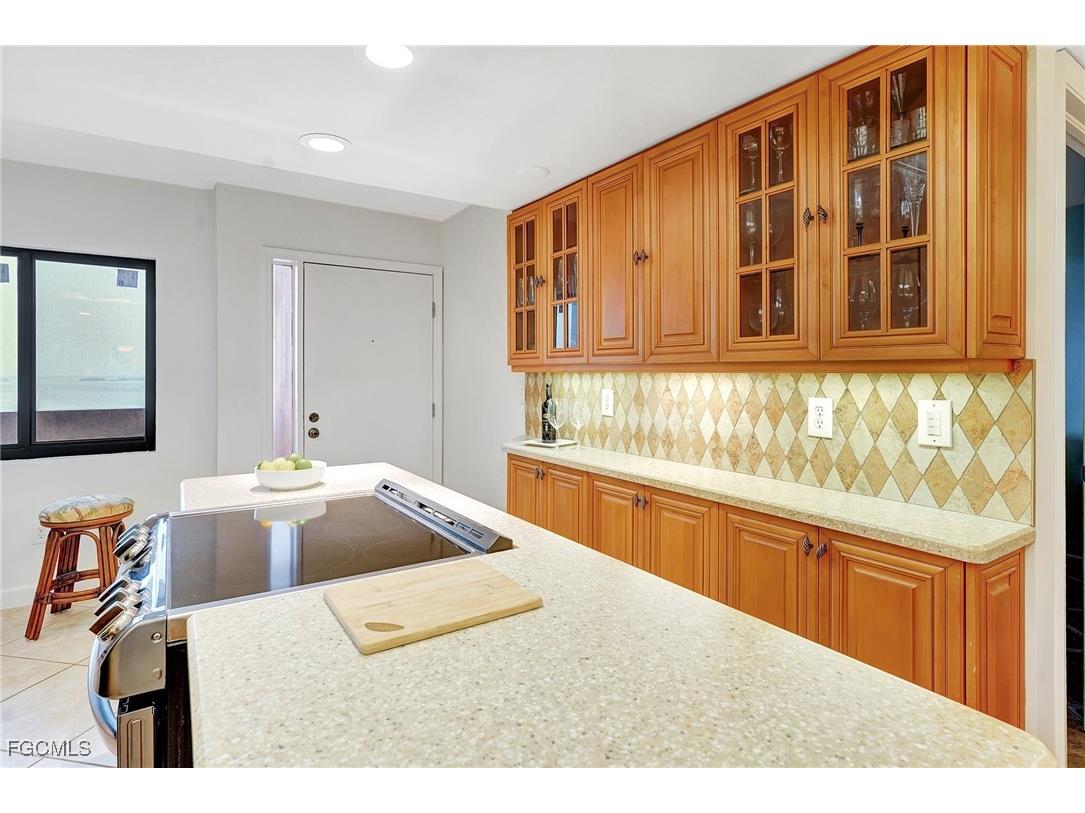 4263 Bay Beach Lane #714 Fort Myers Beach FL 33931 2025013805 image14