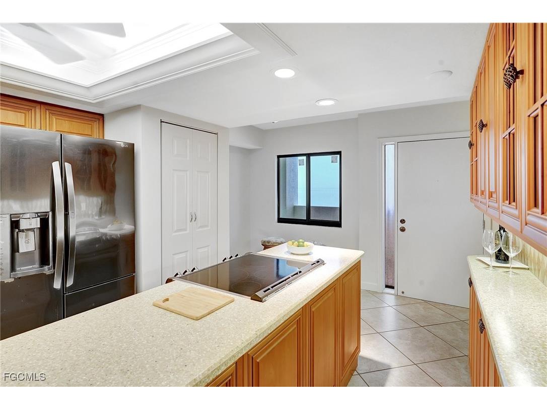 4263 Bay Beach Lane #714 Fort Myers Beach FL 33931 2025013805 image15