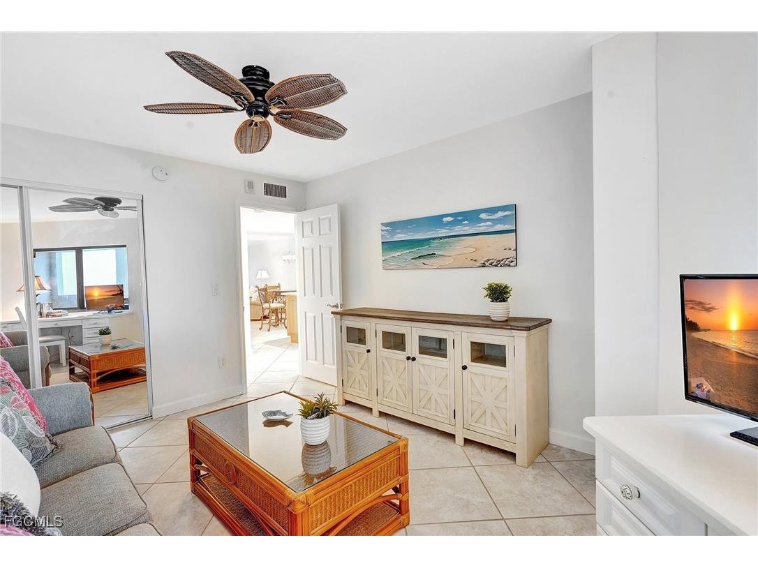 4263 Bay Beach Lane #714 Fort Myers Beach FL 33931 2025013805 image22