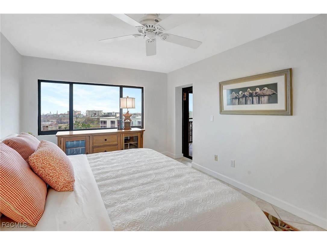 4263 Bay Beach Lane #714 Fort Myers Beach FL 33931 2025013805 image25