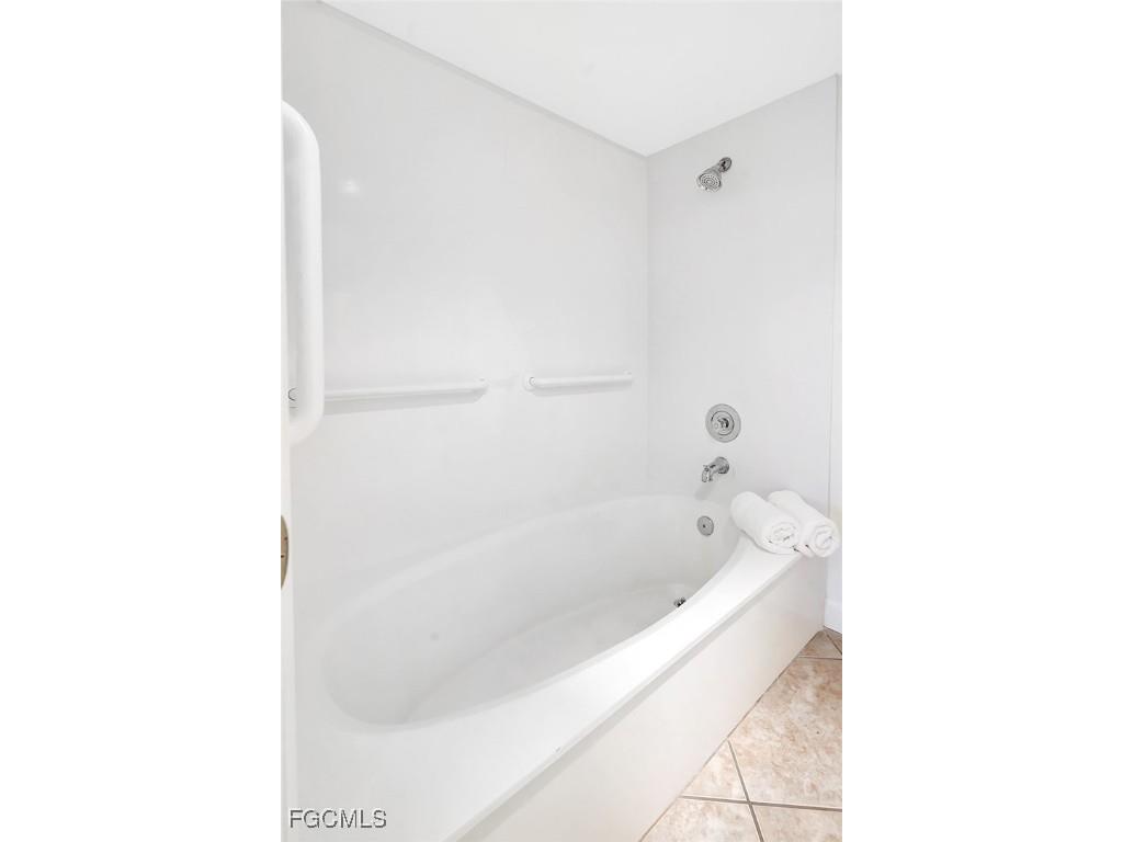 4263 Bay Beach Lane #714 Fort Myers Beach FL 33931 2025013805 image29