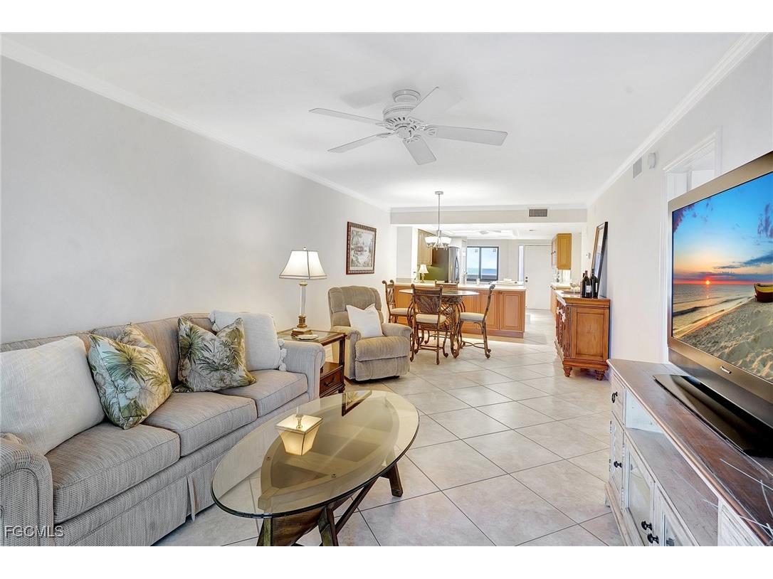 4263 Bay Beach Lane #714 Fort Myers Beach FL 33931 2025013805 image4