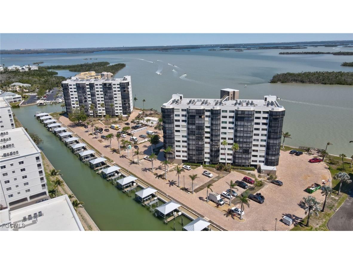 4263 Bay Beach Lane #714 Fort Myers Beach FL 33931 2025013805 image40