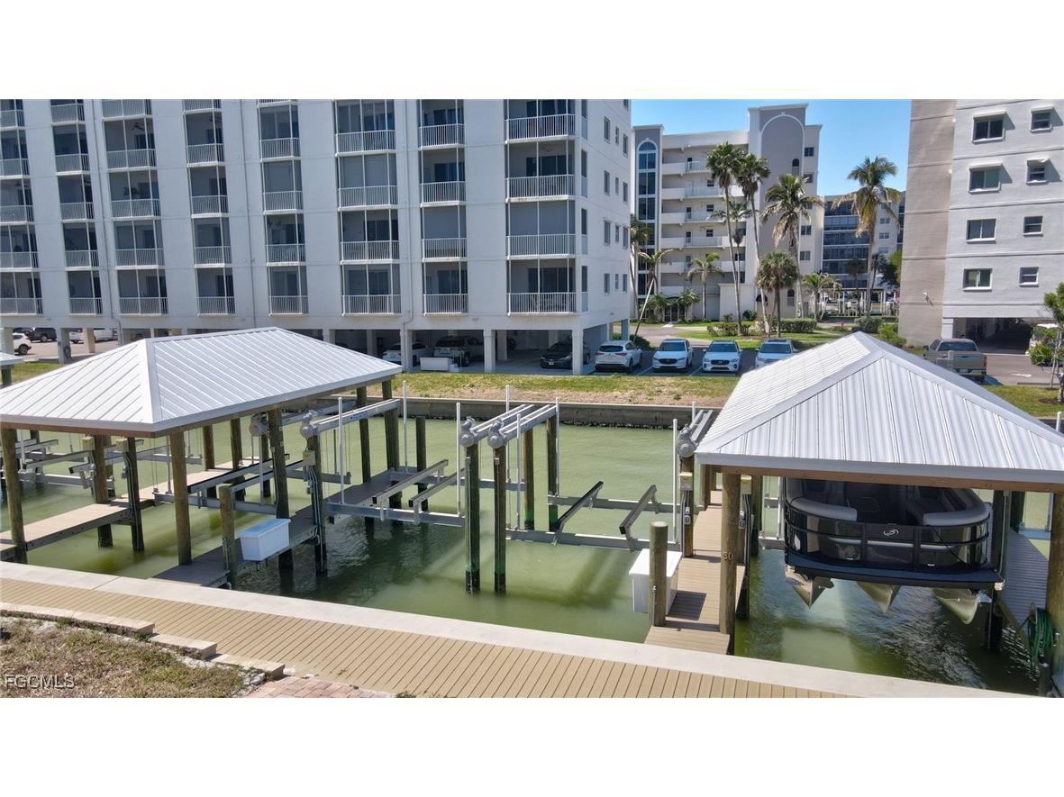 4263 Bay Beach Lane #714 Fort Myers Beach FL 33931 2025013805 image42