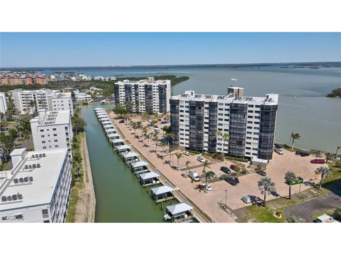 4263 Bay Beach Lane #714 Fort Myers Beach FL 33931 2025013805 image45