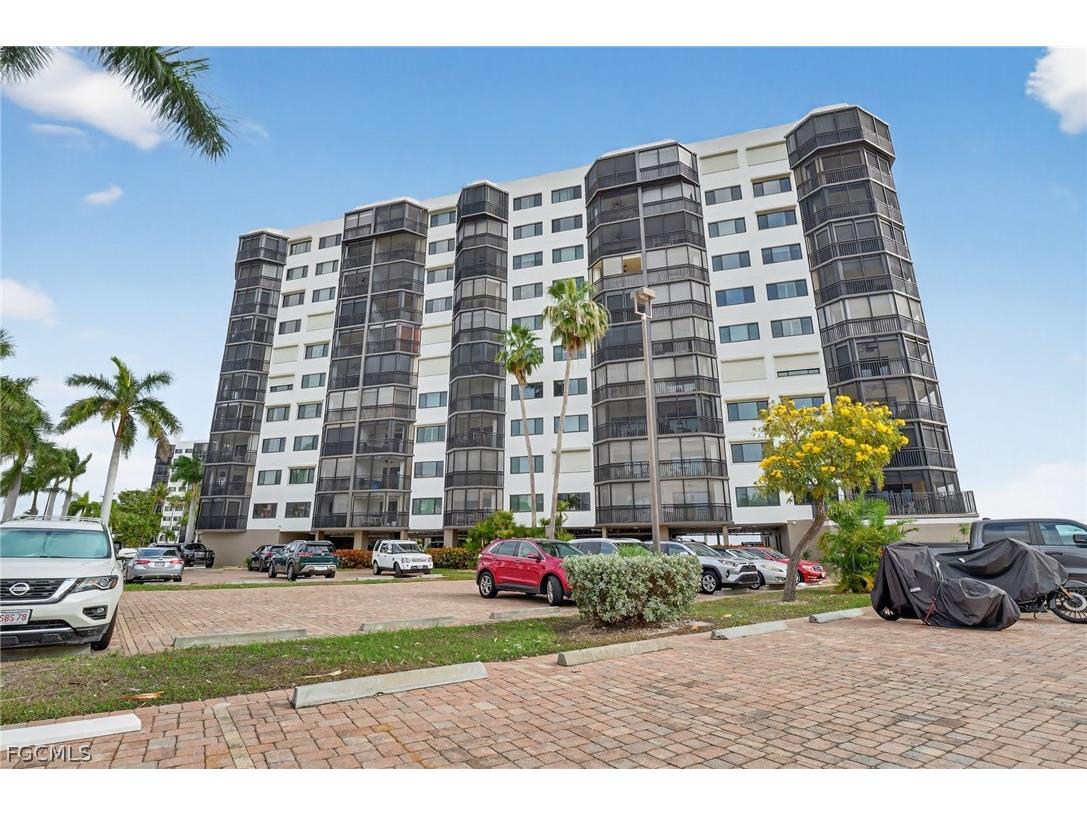 4263 Bay Beach Lane #815 Fort Myers Beach FL 33931 2026012839 image1