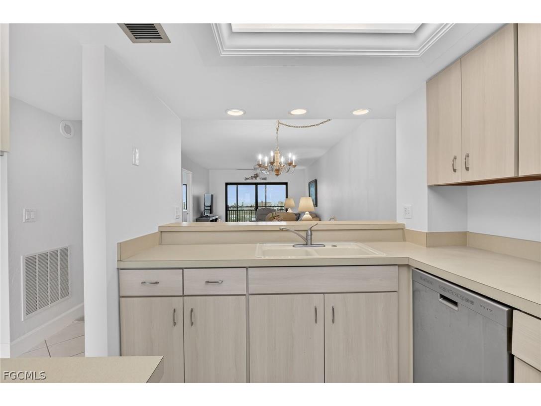 4263 Bay Beach Lane #815 Fort Myers Beach FL 33931 2026012839 image17
