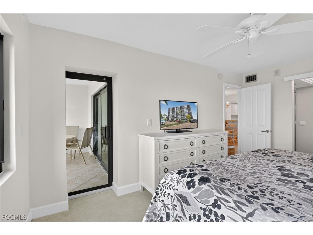 4263 Bay Beach Lane #815 Fort Myers Beach FL 33931 2026012839 image24