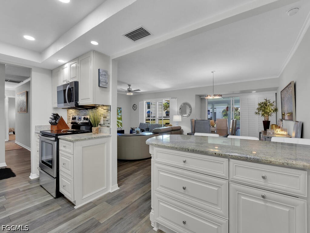 4263 Island Circle #D Fort Myers FL 33919 2026015450 image10