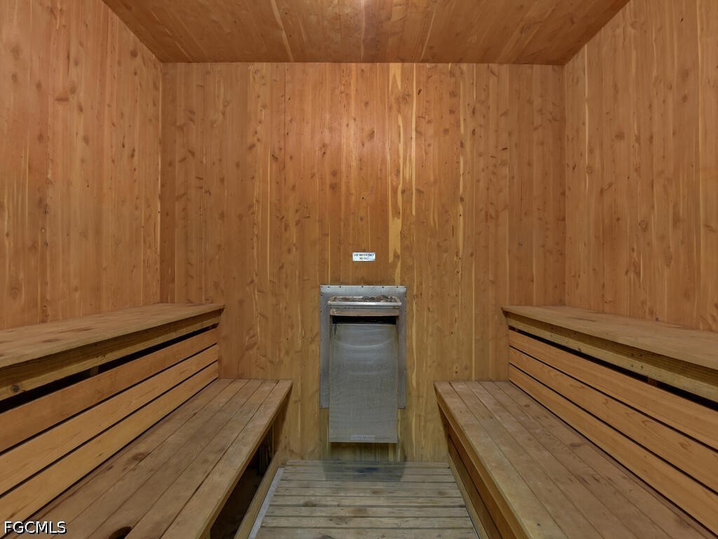 4263 Island Circle #D Fort Myers FL 33919 2026015450 image46