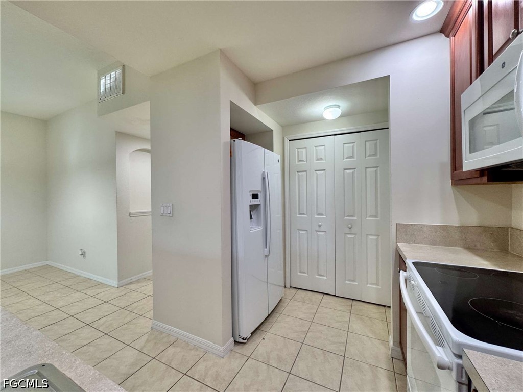 4263 Liron Avenue #102 Fort Myers FL 33916 2026024846 image22