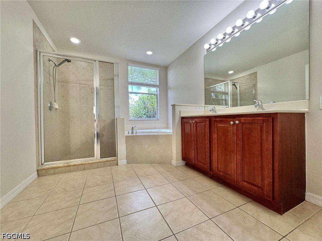 4263 Liron Avenue #102 Fort Myers FL 33916 2026024846 image31