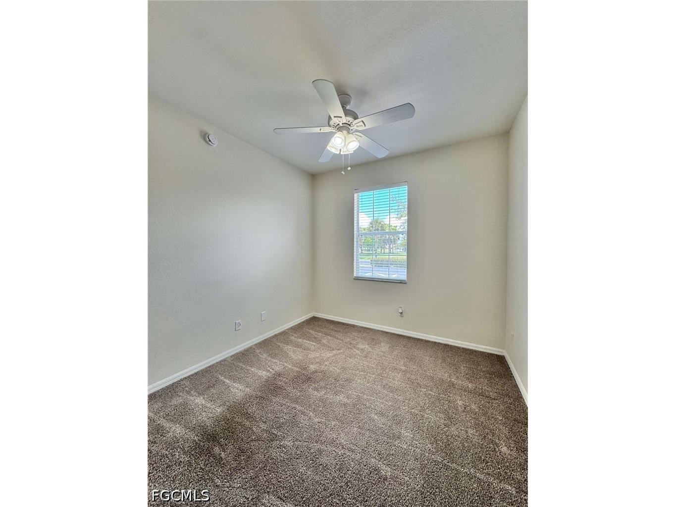 4263 Liron Avenue #102 Fort Myers FL 33916 2026024846 image34