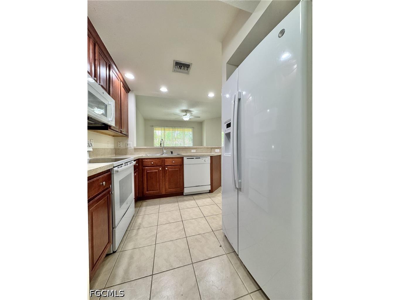 4263 Liron Avenue #102 Fort Myers FL 33916 2026024846 image7