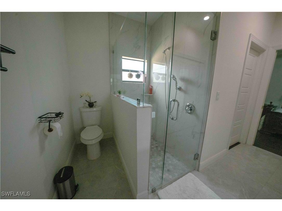 4264 8th Avenue NE Naples FL 34120 225069092 image11