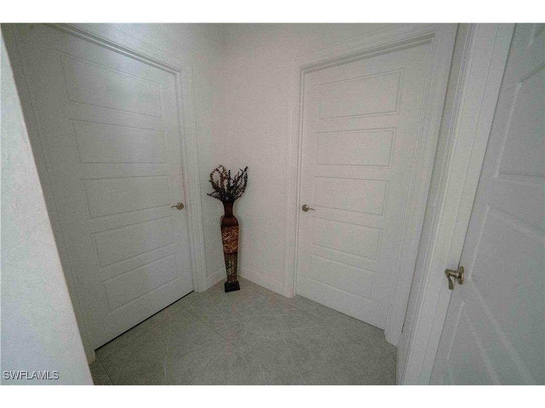 4264 8th Avenue NE Naples FL 34120 225069092 image6