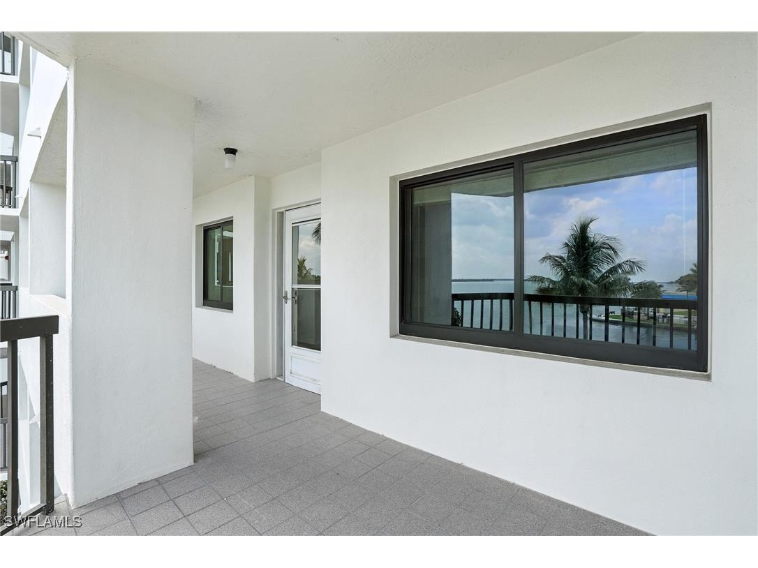 4265 Bay Beach Lane #226 Fort Myers Beach FL 33931 225058608 image6