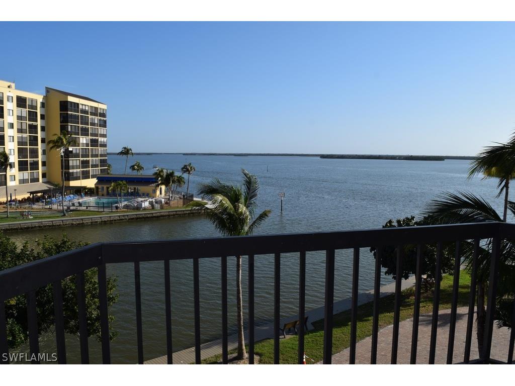 4265 Bay Beach Lane #326 Fort Myers Beach FL 33931 224023722 image1