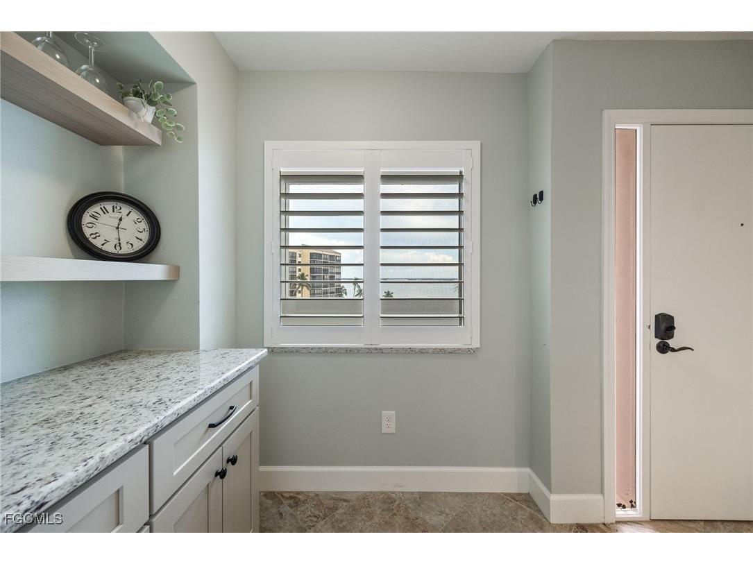 4265 Bay Beach Lane #425 Fort Myers Beach FL 33931 2025007020 image14