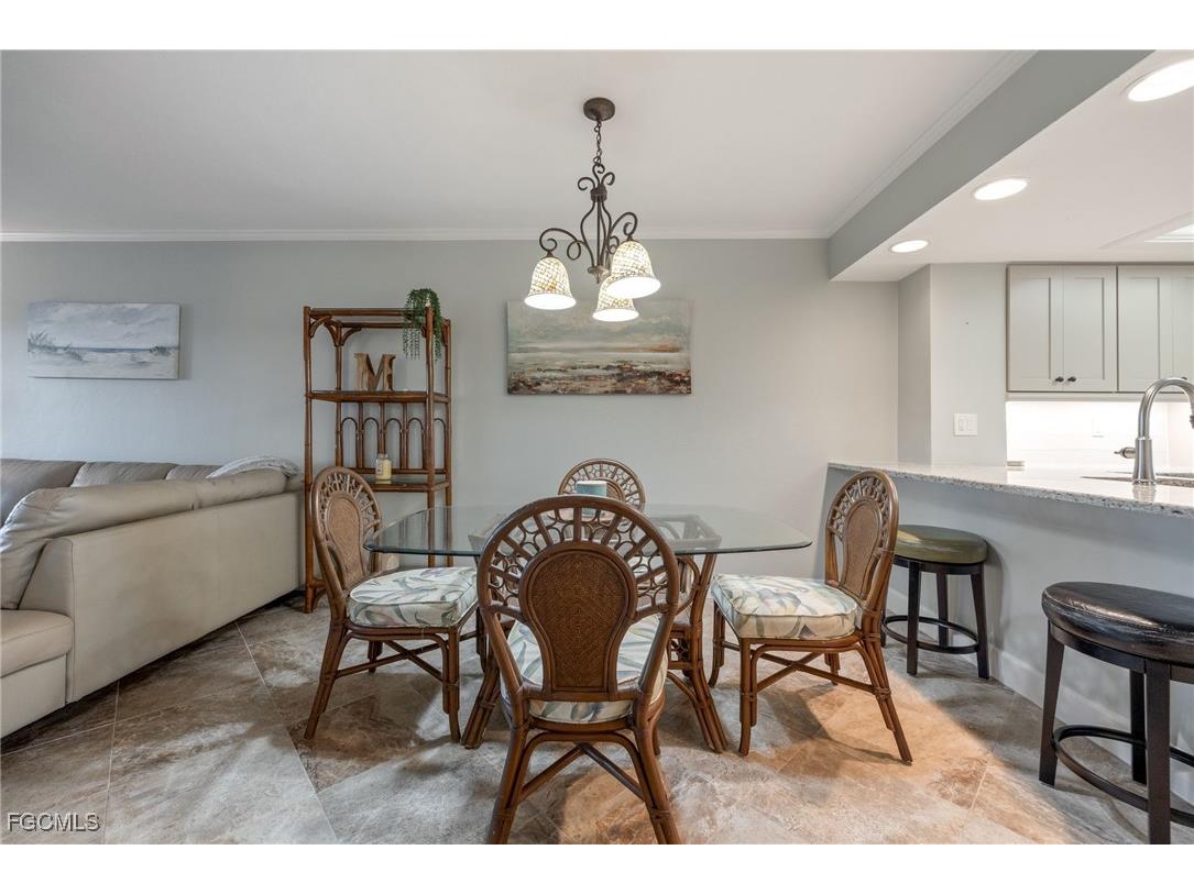 4265 Bay Beach Lane #425 Fort Myers Beach FL 33931 2025007020 image24