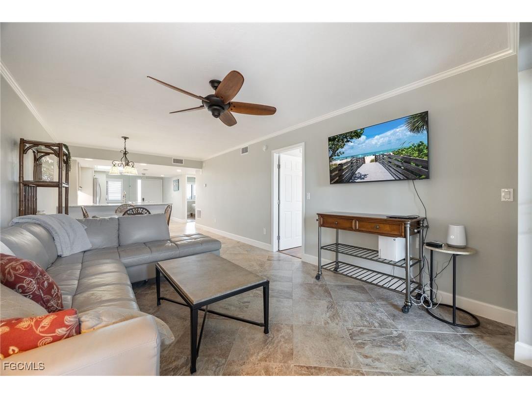 4265 Bay Beach Lane #425 Fort Myers Beach FL 33931 2025007020 image31