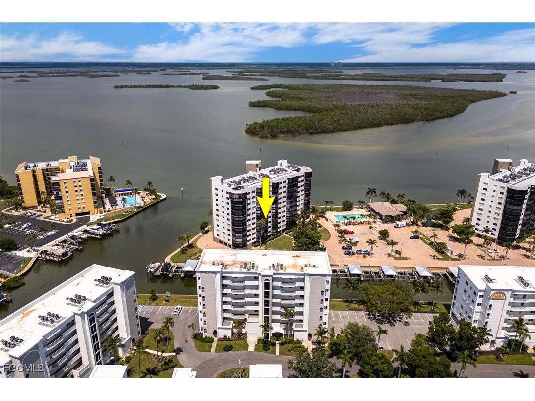 4265 Bay Beach Lane #425 Fort Myers Beach FL 33931 2025007020 image48
