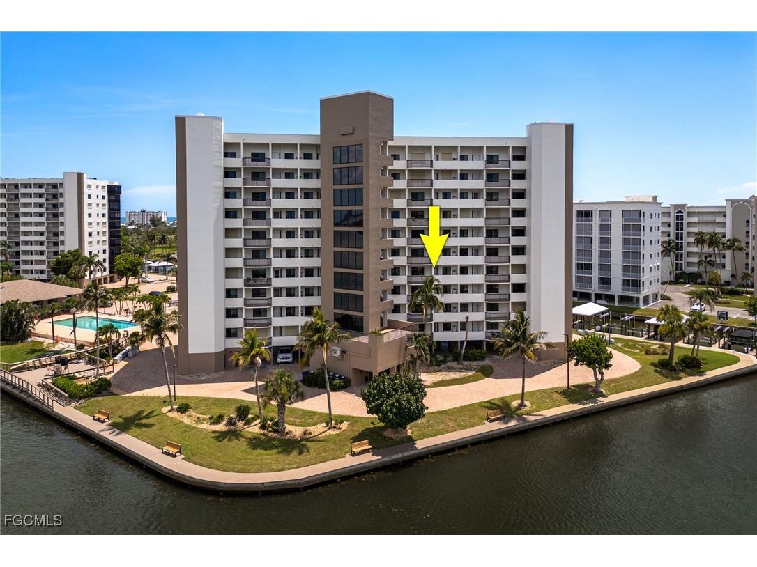 4265 Bay Beach Lane #425 Fort Myers Beach FL 33931 2025007020 image5