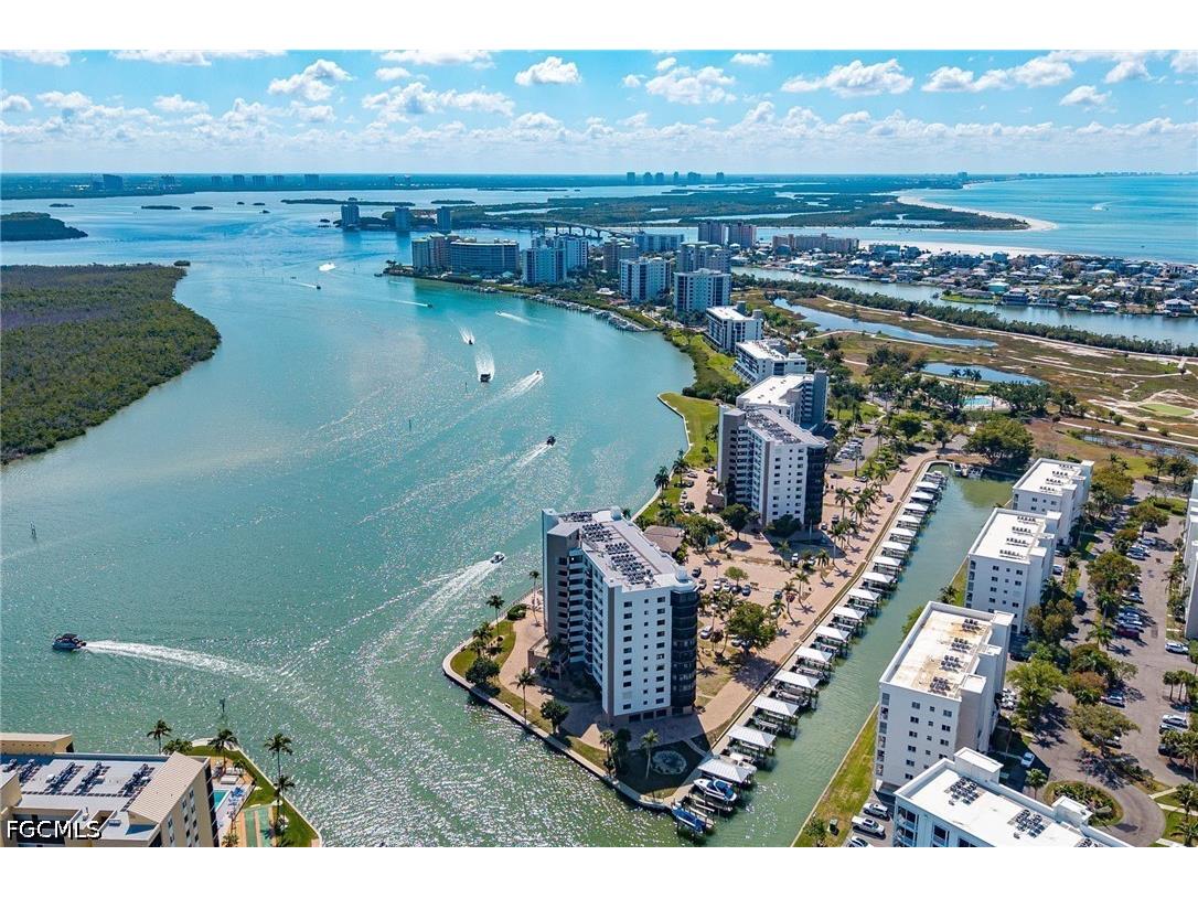 4265 Bay Beach Lane #522 Fort Myers Beach FL 33931 2025021189 image24