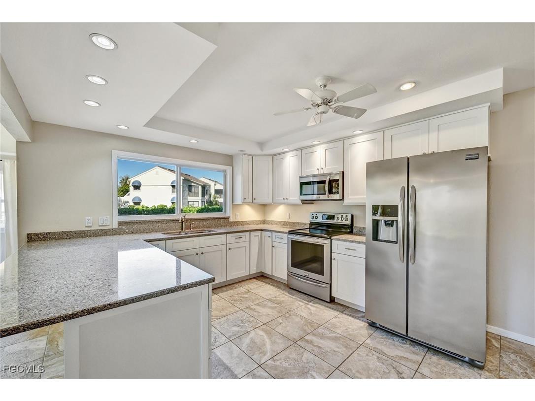 4265 Island Circle #B Fort Myers FL 33919 2026003822 image11