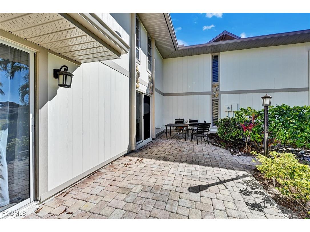 4265 Island Circle #B Fort Myers FL 33919 2026003822 image30