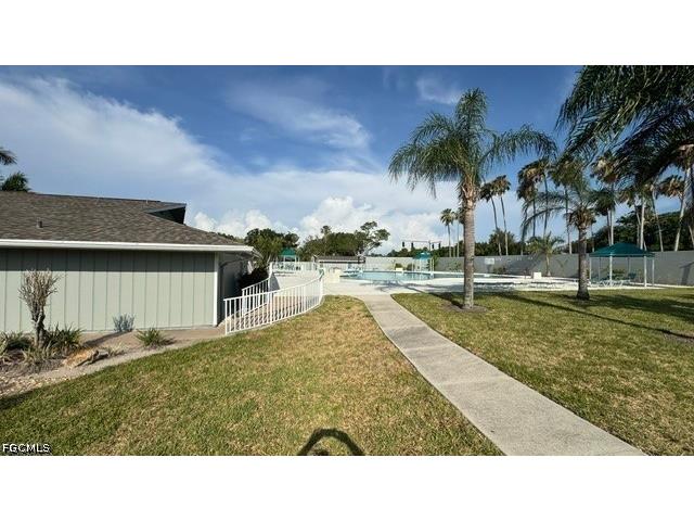 4266 Island Circle #B Fort Myers FL 33919 2026022060 image17