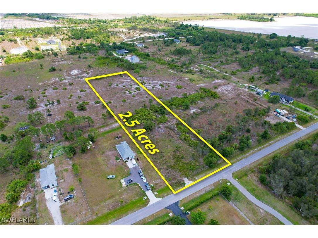 4267 70th Avenue NE Naples FL 34120 224016395 image1