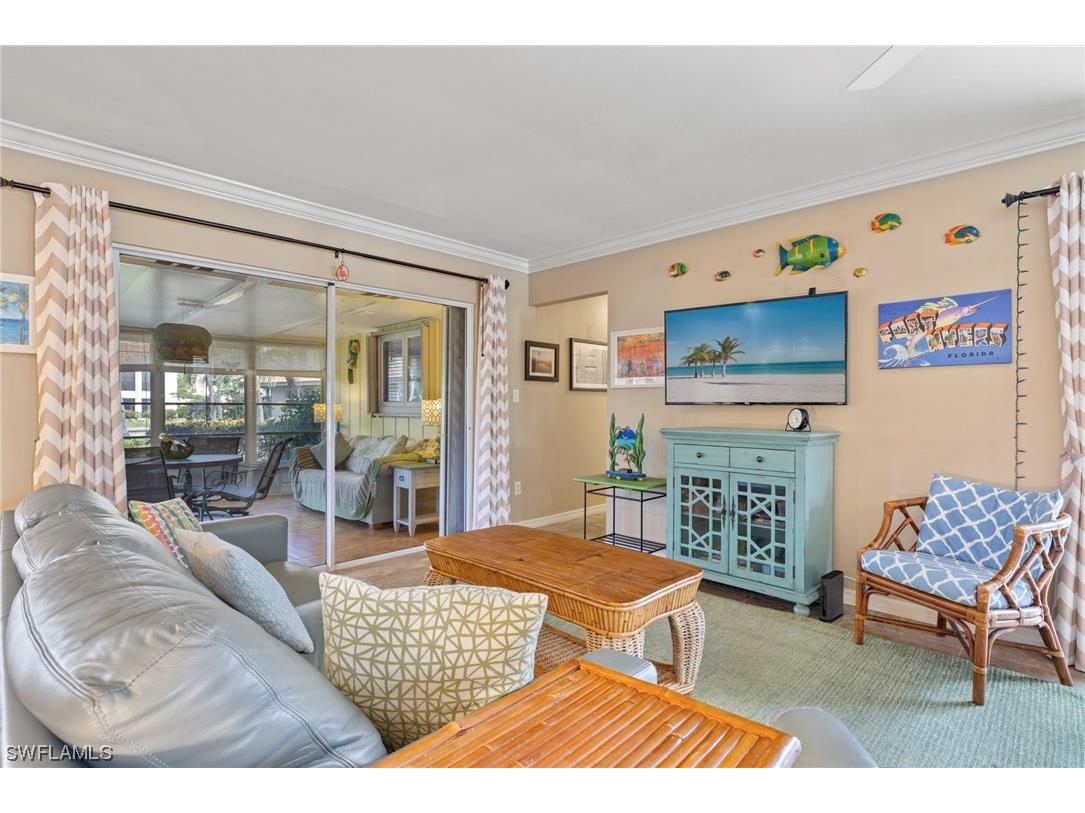4267 Island Circle #D Fort Myers FL 33919 223040990 image1