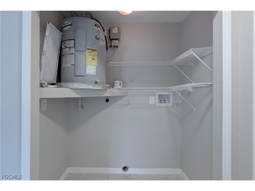 427 NE Pine Island Lane #2 Cape Coral FL 33909 2026007659 image15