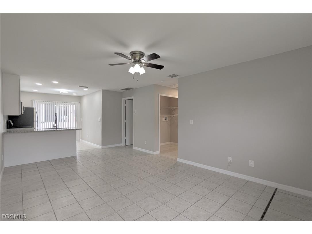 427 NE Pine Island Lane #2 Cape Coral FL 33909 2026007659 image3
