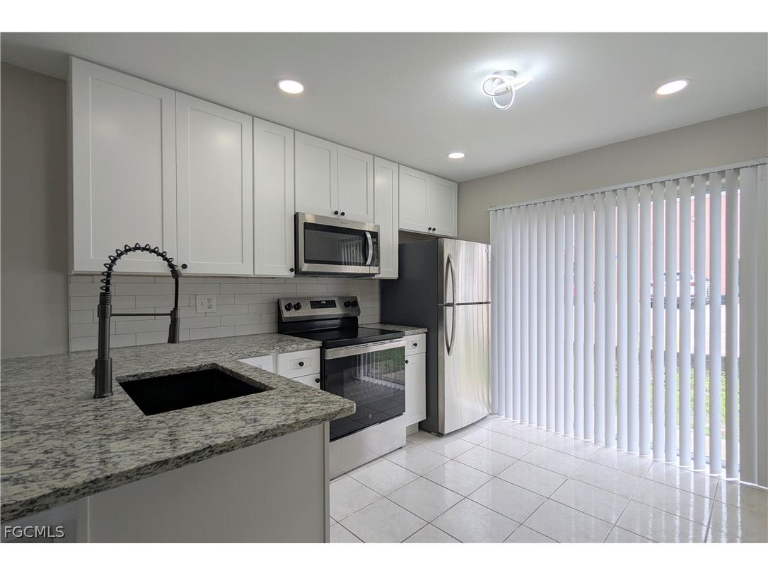 427 NE Pine Island Lane #2 Cape Coral FL 33909 2026007659 image7