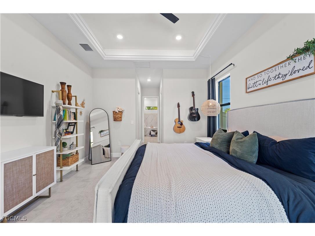 427 NW 37th Avenue Cape Coral FL 33993 2026007080 image21